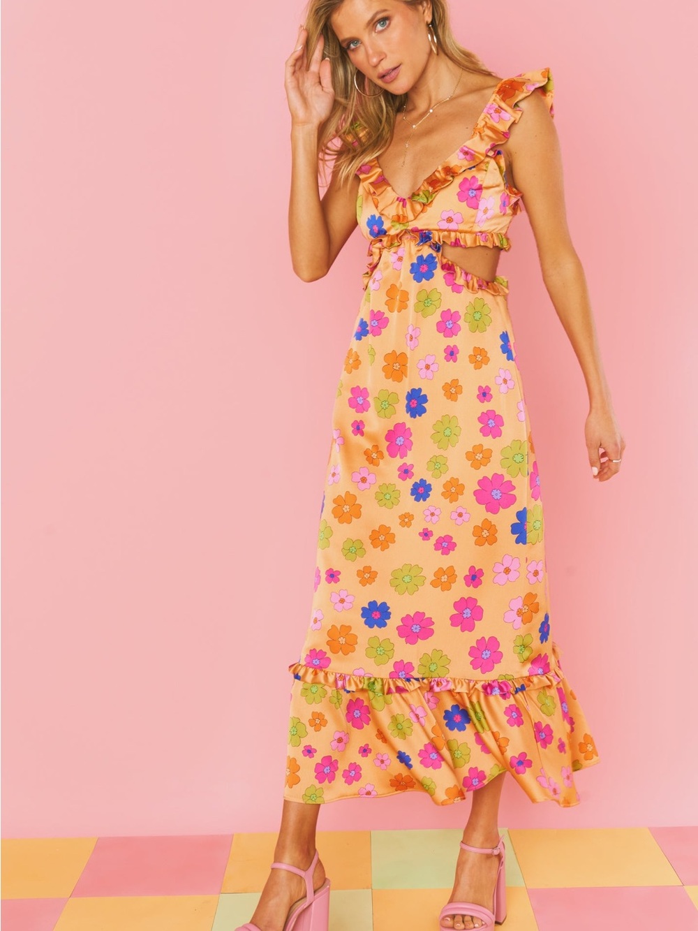 Show me your MuMu Lane Orange Floral Ruffle Cutout Midi Dress NWOTs Size Medium